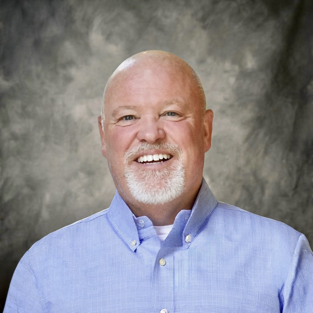 Headshot_Rob Miller v26